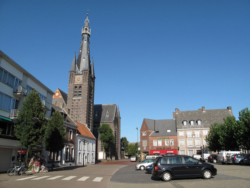 Hamont-Achel: Maria allicht vermoord door zoon - motief onduidelijk - deze laatste pleegt zelfdoding - onderzoek voorlopig stopgezet