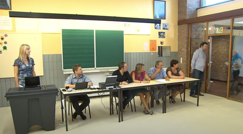 Helft van opgeroepen voorzitters en bijzitters stuurt zijn kat
