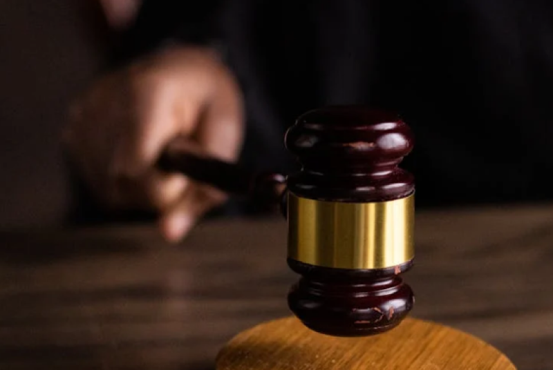 Burger stelt zich vragen over fraude met magistratenexamen