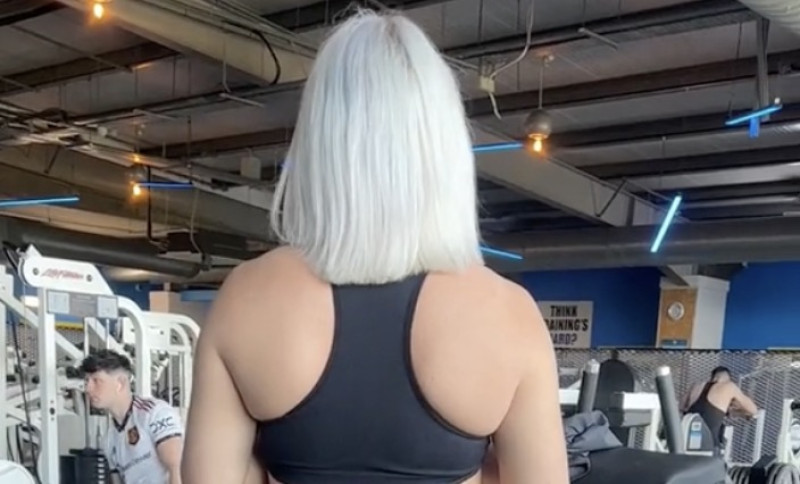 Man wil vrouw versieren in de fitness en dan gebeurt er dit (video)