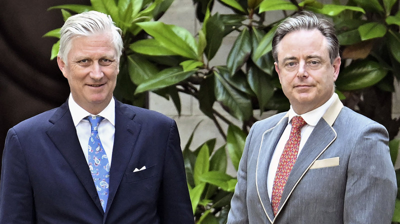De Wever mag van koning Filip een regering samenstellen