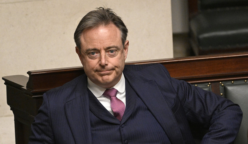 Bart De Wever dreigt met een deadline