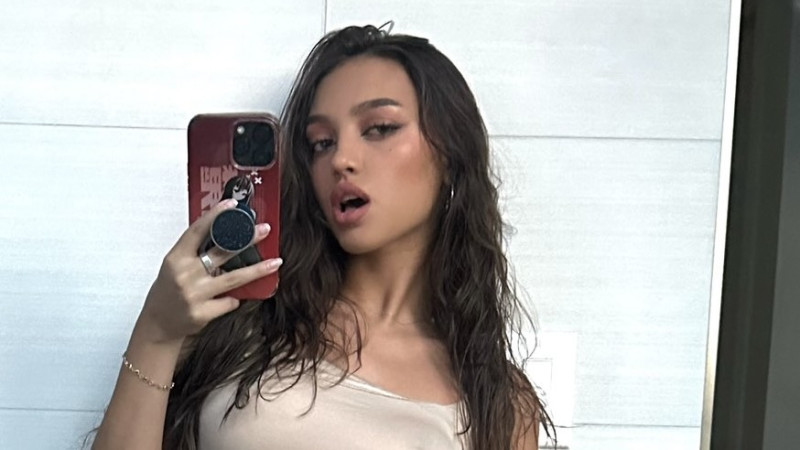 📸 Twitch-chick Senya weet wel hoe ze je moet bespelen