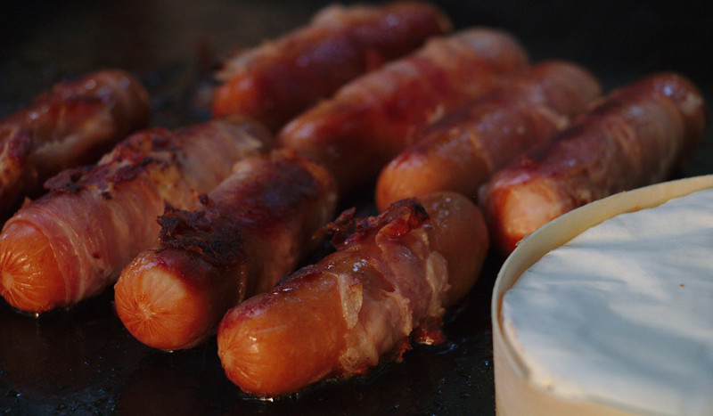 Van worstjes en spek eten word je dement