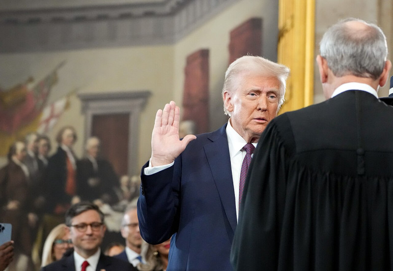 Trump en Poetin spreken mogelijk in VAE of Saudi-Arabië