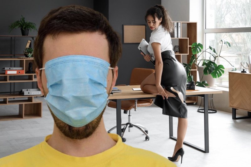 Vrouwen mogen voortaan ‘prikkelen’ op het werk, maar… kijk niet te lang, pervert!