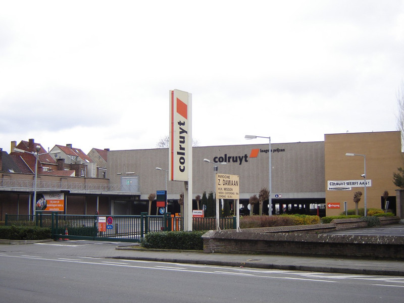 Vuilniszakken maken plaats voor magazines: Colruyt verkoopt nu ook boekskes
