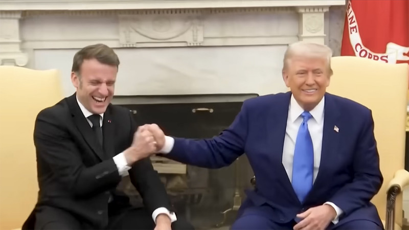 Kremlin zet Macron weg als losgeslagen fantast