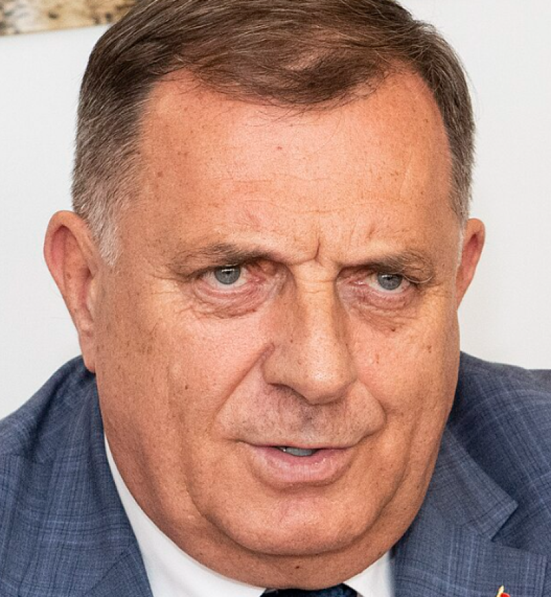NAVO 'staat niet toe' dat orde en veiligheid in Bosnië instorten