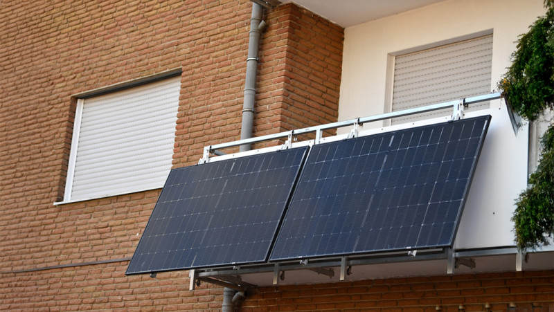Stekkerzonnepanelen vanaf maandag eindelijk toegestaan in Vlaanderen