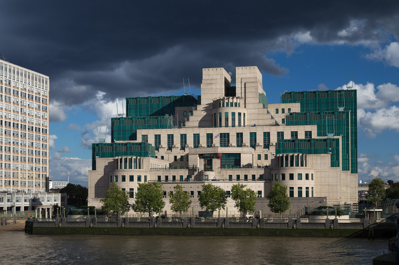 Eerste vrouwelijke baas voor MI6 in zicht