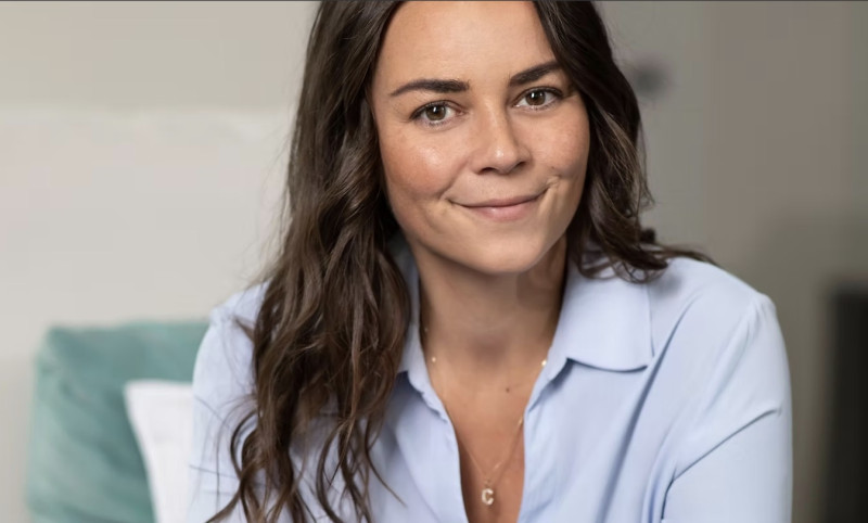 P op bezoek bij Charlotte van Brabander: "De overheid wil niet dat je slimmer wordt met geld"