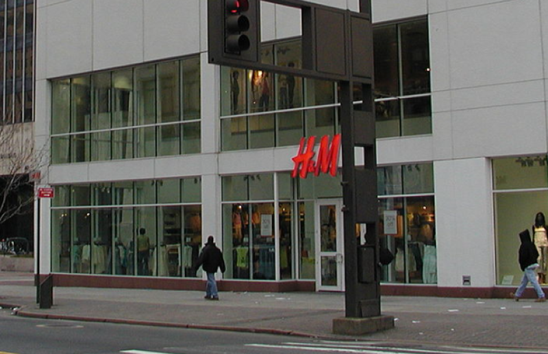 H&M zal digitale klonen van modellen gebruiken in advertenties en sociale media