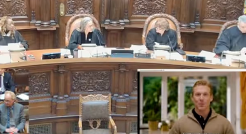 🎥 Kerel probeert met AI-avatar zijn rechtszaak te bepleiten
