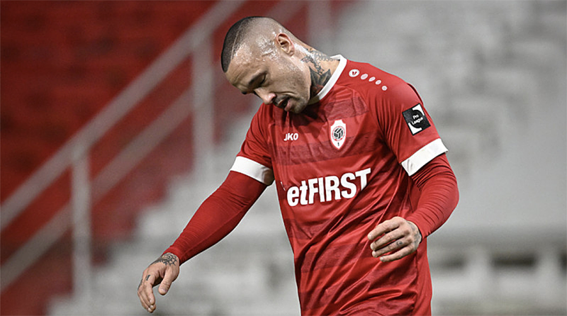 Liegebeest Radja Nainggolan bekent in tweede verhoor dat hij zelf geld nodig had