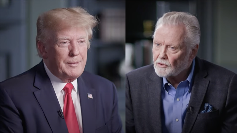 De papa van Angelina Jolie, Jon Voight, fluistert ideetjes in oor van Trump