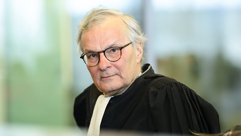 Hans Rieder, de meester van de procedure, krijgt zes maanden cel met uitstel