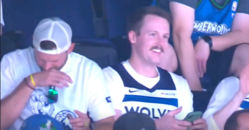 🎥 Basketbalfan snuift lijntje tijdens live-uitzending