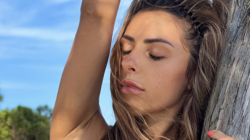 📸 Welgevormde Maddalena laat zien waarom wij van Italiaanse vrouwen houden