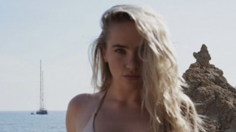 Voor wie dacht dat we het even over de vrouw van onze Fluppe hadden, dat was misschien een beetje misleidend. Toch liegen we niet als we het hebben over Mathilde Tantot. Zij is namelijk de to