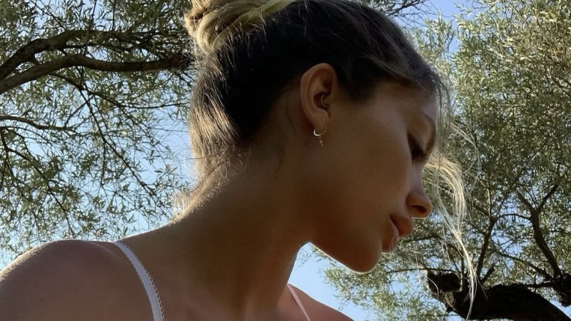 📸 Koningin Mathilde laat zich van haar beste kant zien
