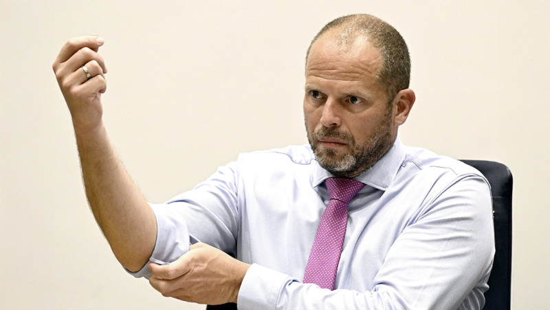 Theo Francken belooft NAVO 5 procent voor Defensie
