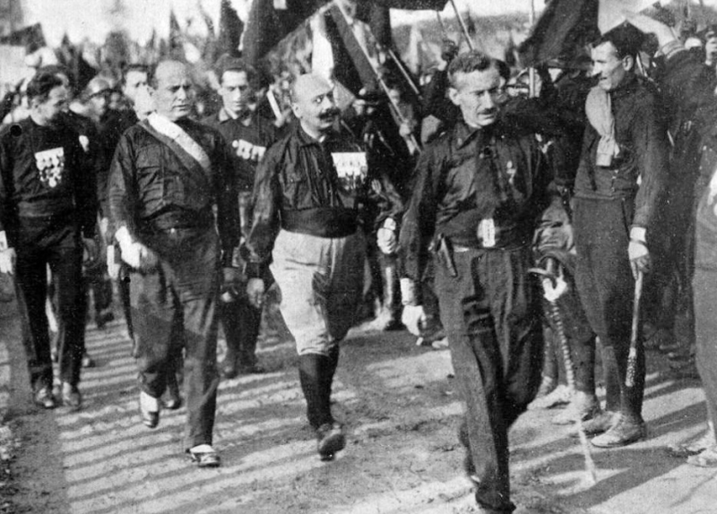 Italië: San Giovanni Rotondo trekt ereburgerschap van Mussolini in: "Schande die 101 jaar heeft geduurd!"