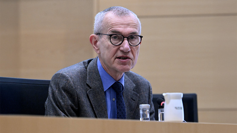 Frank rekent af: de Vooruit-minister die plots niet meer vooruit wil in de gezondheidszorg