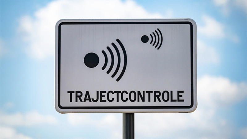 Terug van weggeweest: de waarschuwingsborden voor trajectcontrole