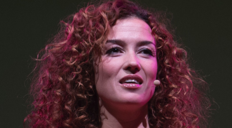 📸 Katja Schuurman toont ons haar evakostuum