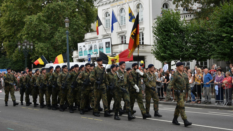 Duitsland: bondskanselier hint op herinvoering dienstplicht