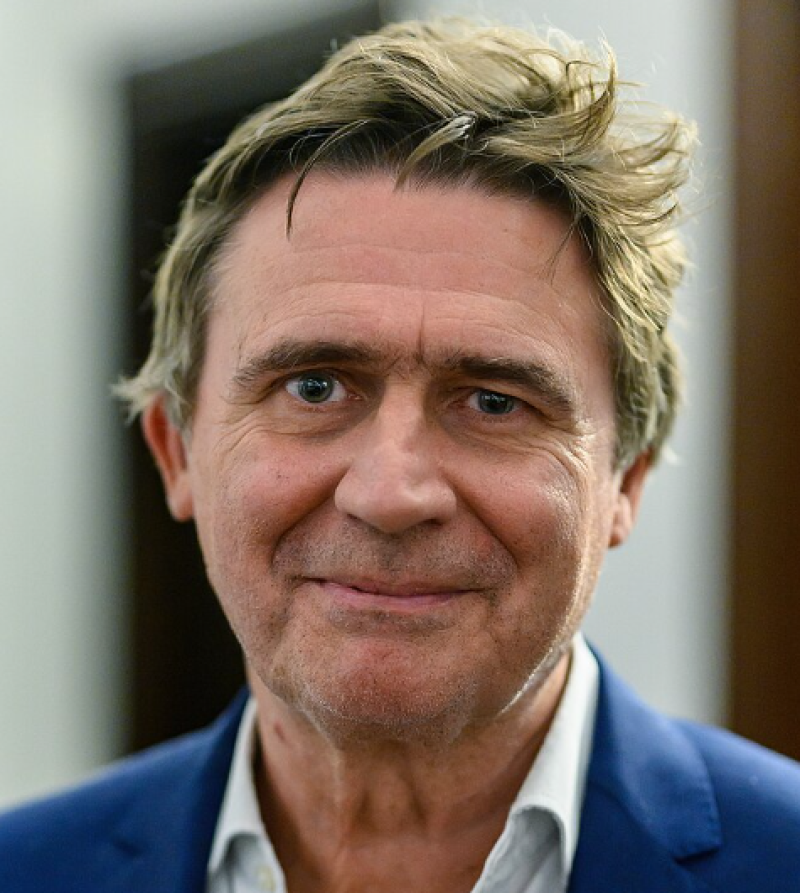 P-magazine analyseert: uitstekend boekjaar 2024 voor firma van Erik Van Looy (63) - dat detail viel ons op
