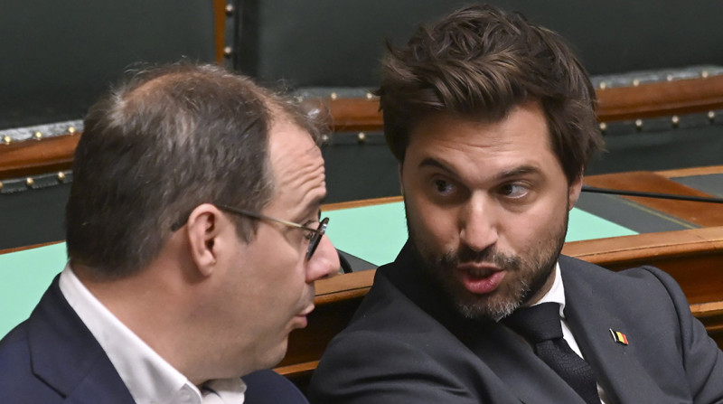 “Het is verbijsterend om te zien hoe politici blij zijn met een nieuwe belasting in het land met de hoogste belastingen ter wereld.”