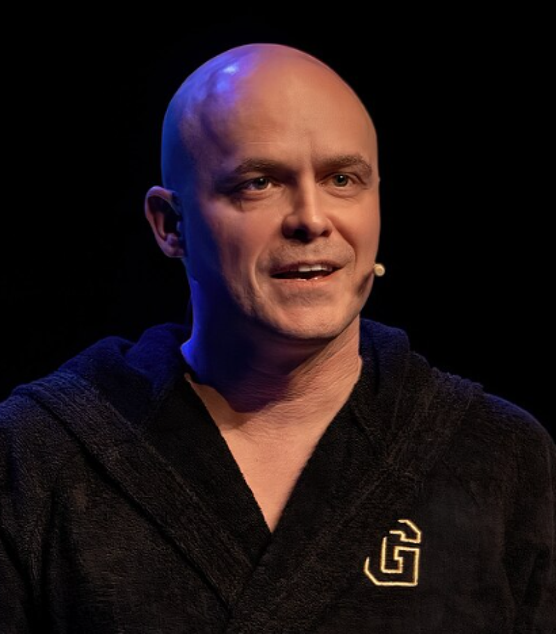 P-magazine analyseert: vennootschap van Philippe Geubels publiceert jaarrekening 2024, dit viel ons op