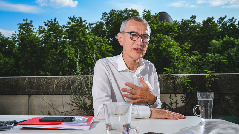 Frank Vandenbroucke duldt geen tegenspraak: zijn hervorming is wet, overleg is bijzaak