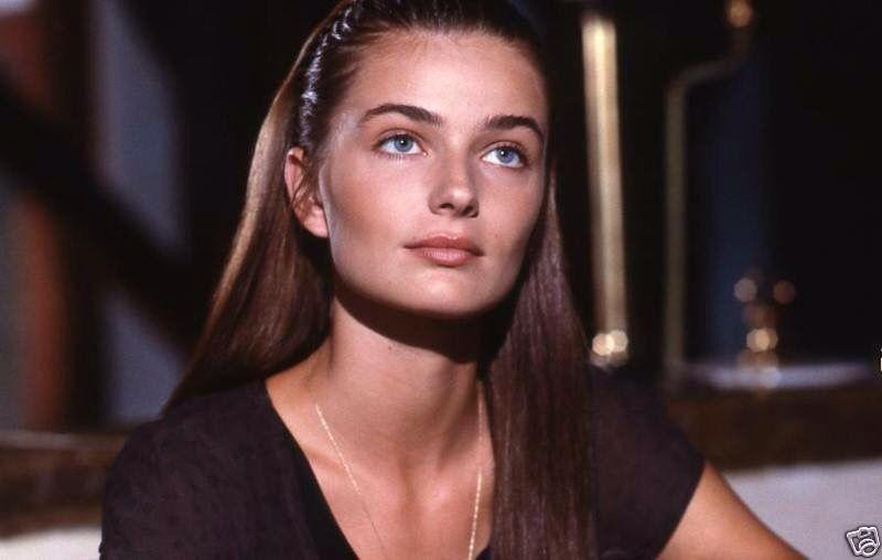 📸 Supermodel uit de jaren 80 showt trots haar ongefilterd lichaam op 60-jarige leeftijd