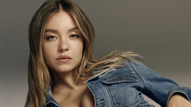 🎥 Blonde seksbom in jeans is nu ook al probleem: welkom in de idiote wereld van wokeland