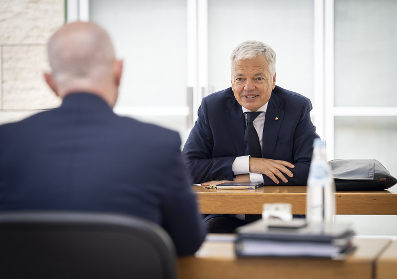 Didier Reynders schond colloque singulier