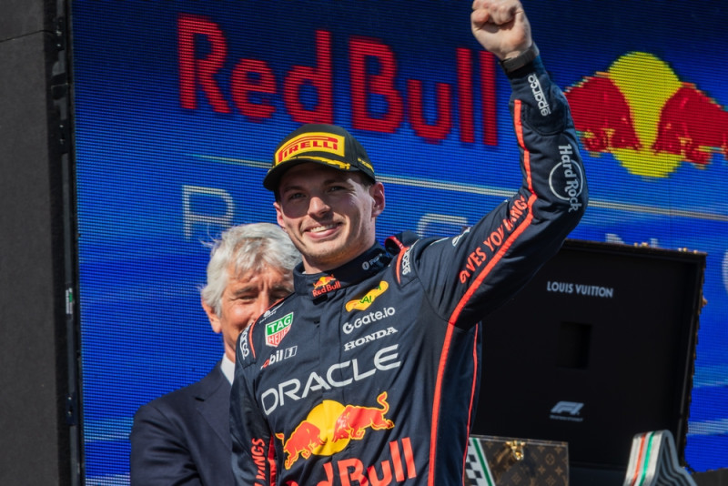 Een wankelende kampioen: kan Max Verstappen zondag in Hongarije zijn 200ste start winnen?