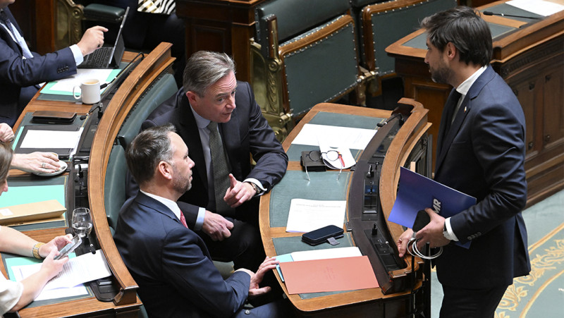 België schaart zich dan tóch achter Europese sanctie tegen Israël – zelfs MR stemt in
