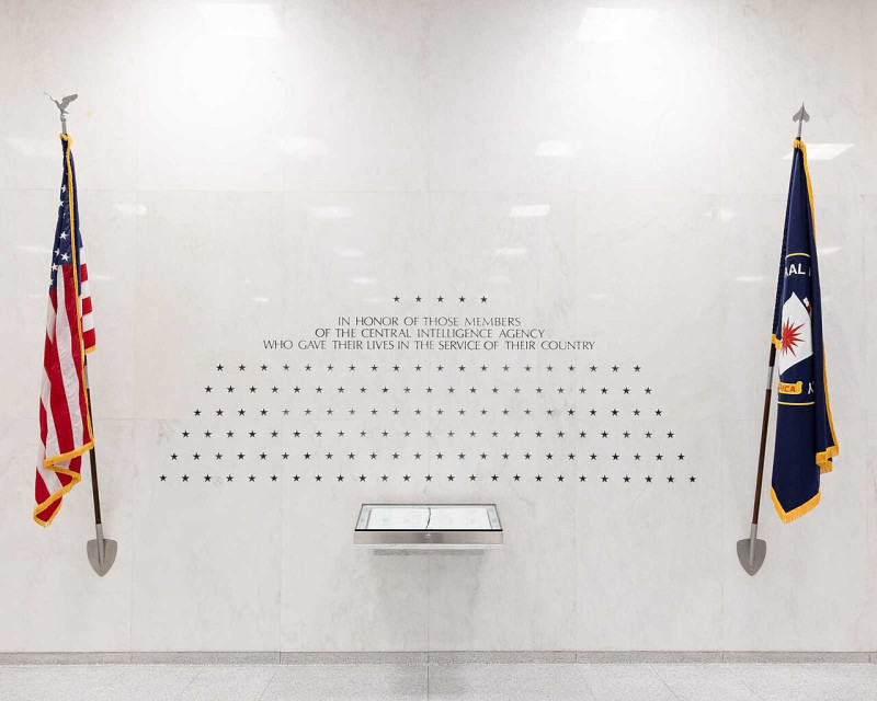 Voormalige spion weerlegt toch leugens in nieuw anti-CIA boek