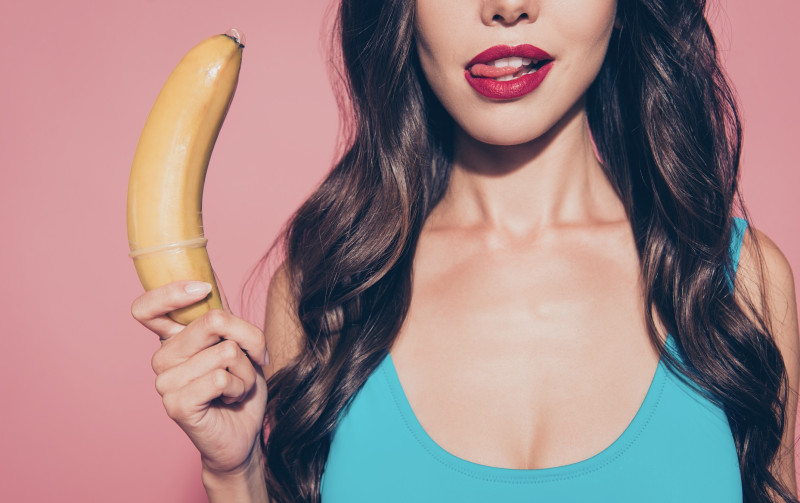 Waarom veel vrouwen fantaseren over seks met iemand ‘verboden’