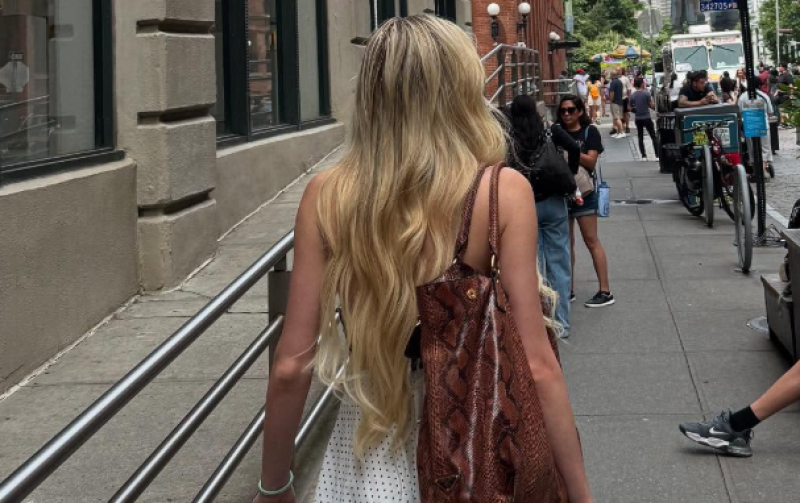 📸 Deze bloedmooie blondine wil met opzet je relatie kapotmaken