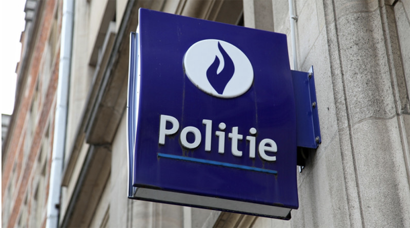 Man uit Schoten riskeert 37 maanden cel na bekogelen politie met keien