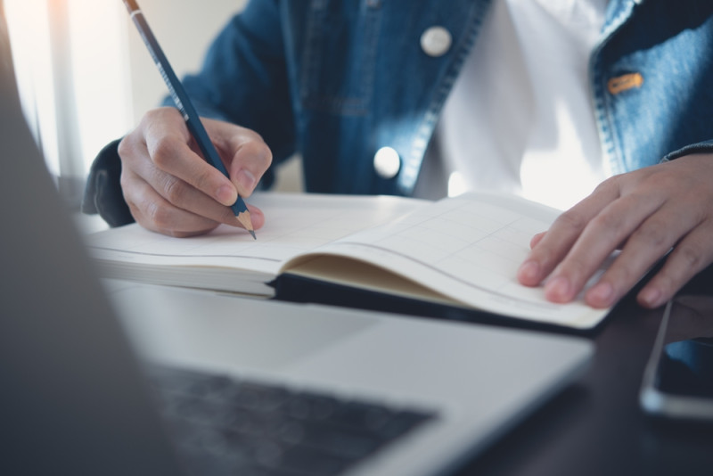 Studeren in Wommelgem: Rust en Ruimte tijdens de Tweede Zit