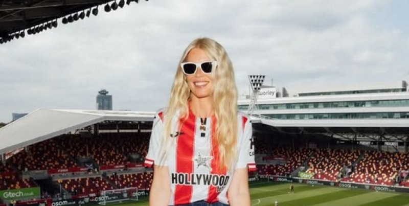 Say what? Deze bekende voetbalclub heeft Claudia Schiffer als fan