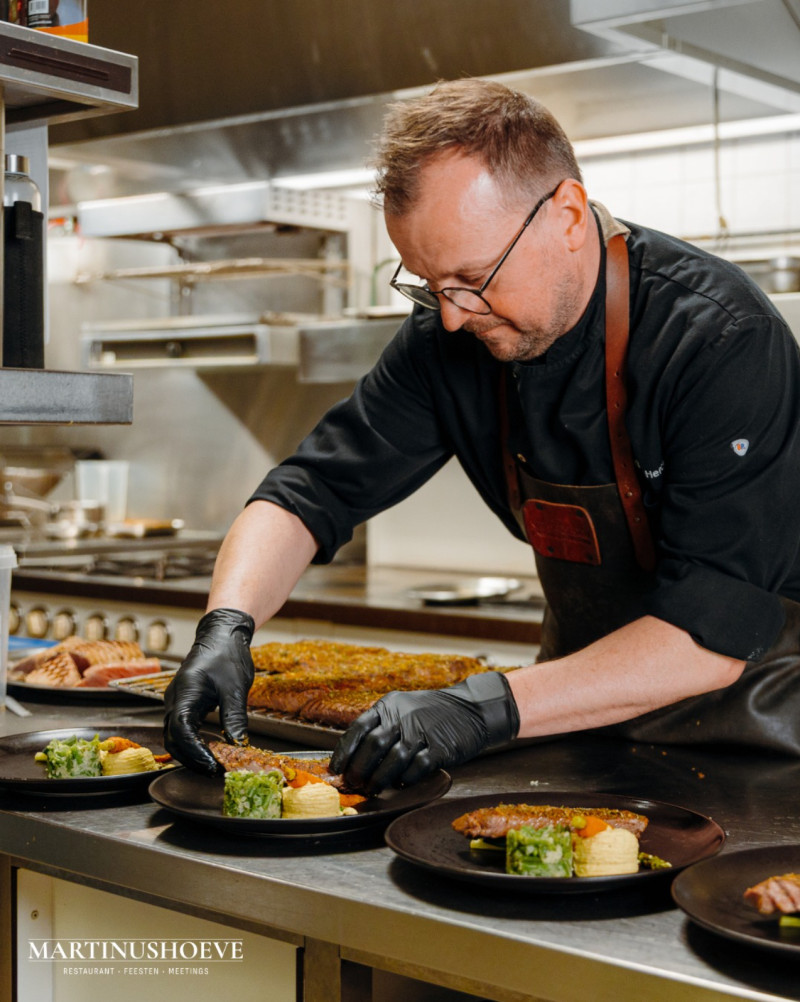 Culinaire gloed in historisch jasje: De Martinushoeve verrast opnieuw