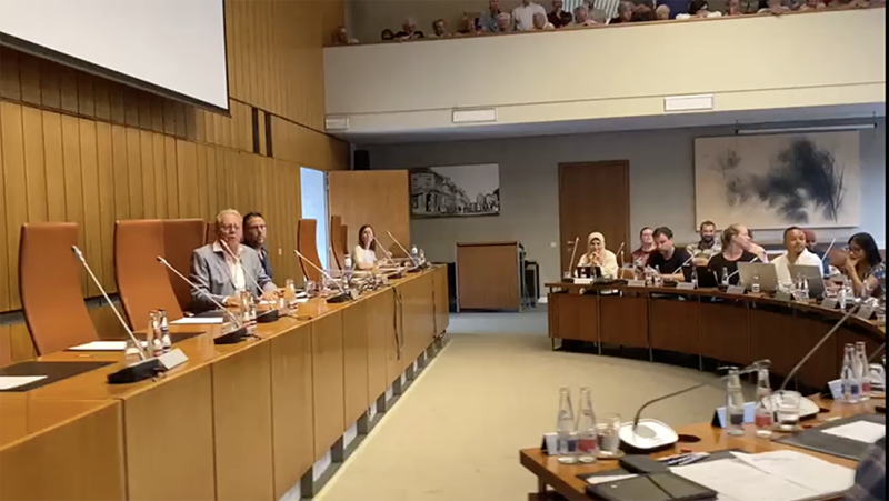 Onrust in Deurne: hevige protesten en politieke spanningen door controversiële bomenkap