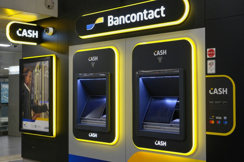Nieuw cashpunt geopend in Hulshout: Toegankelijkheid tot contant geld vergroot