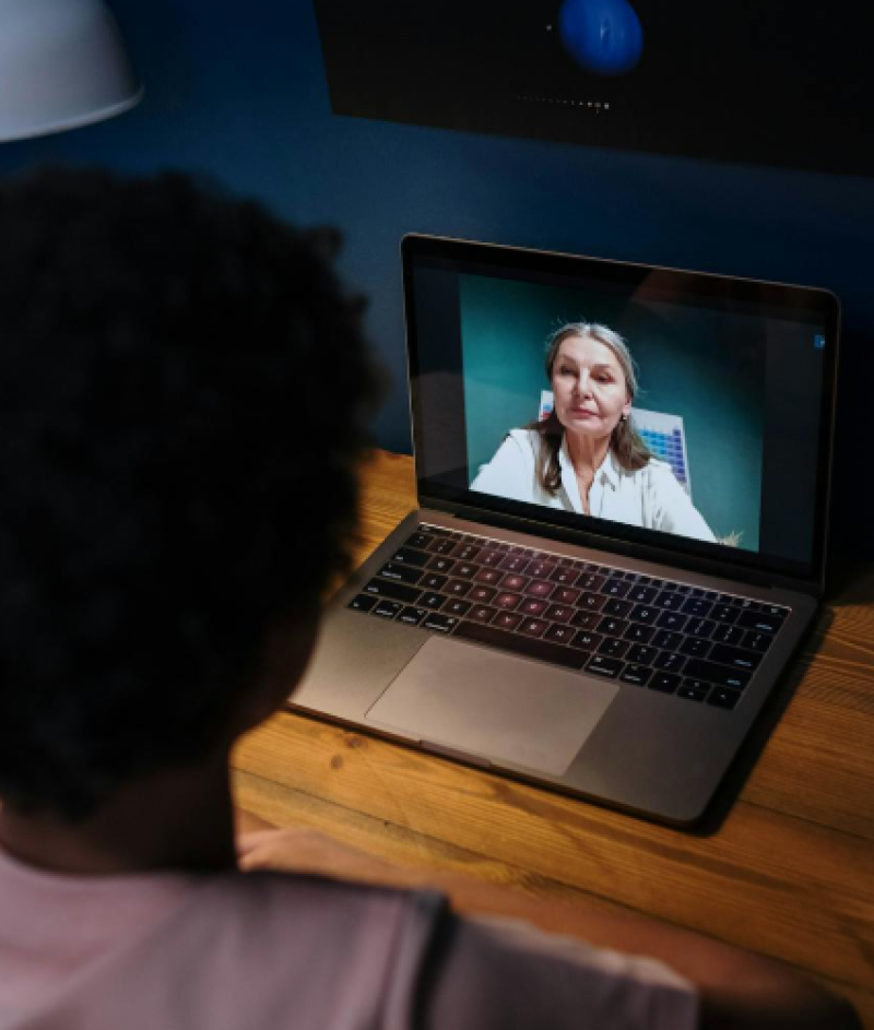 Toegang tot duizenden camera's van privéwoningen, bedrijven en kleedkamers via Telegram